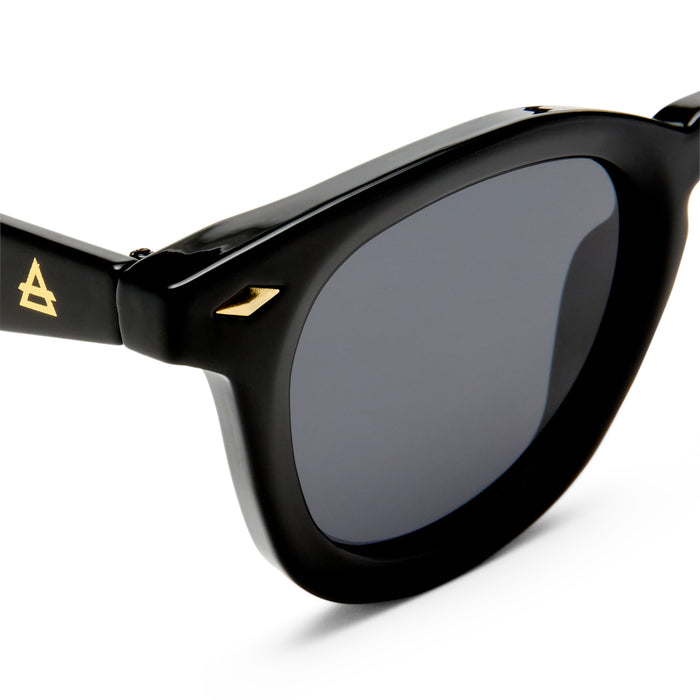Aperture Black Uni-Sex Round Sunglasses | Aire