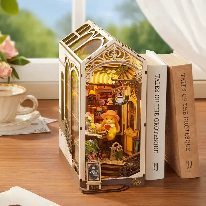 Book Nook Holiday Cafe