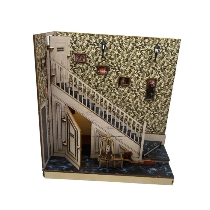 Book Nook Placard sous l’escalier