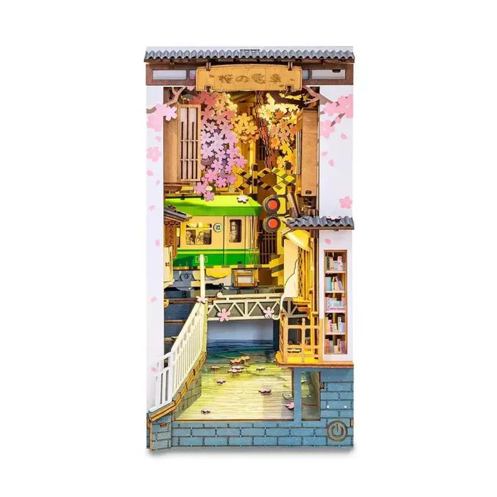 Book Nook Sakura Densya.