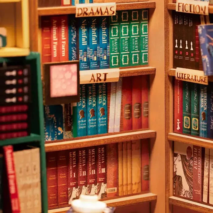Book Nook Shakespeare.