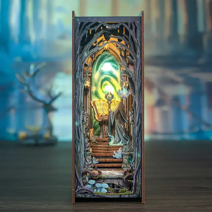 Book Nook The Gate of Wonderland.