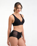 Brasier-Triangular-|-Realce-Natural-|-Sin-varillas_St Even Colombia_49840
