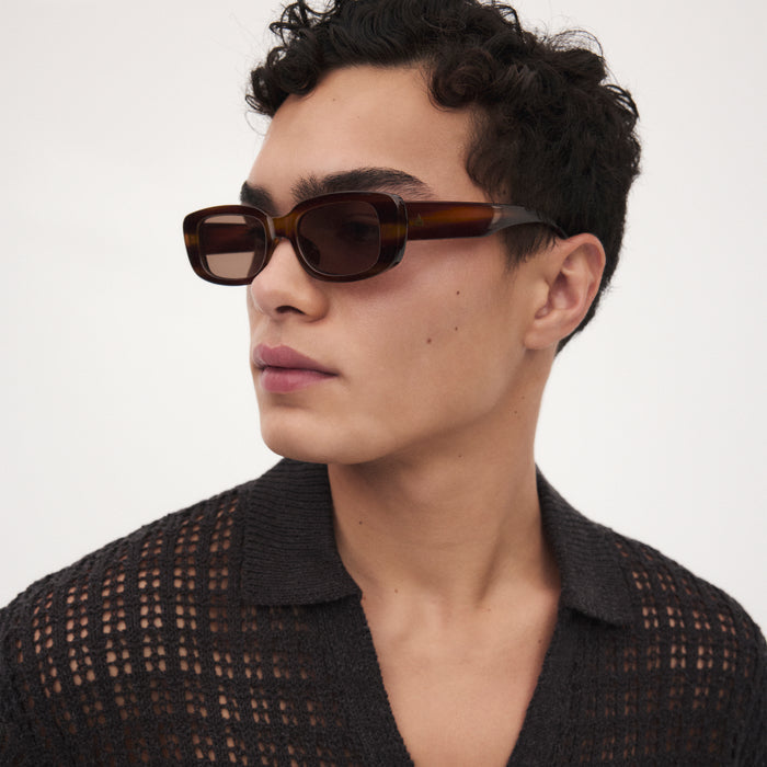 Ceres Chocolate Haze Uni-Sex Rectangle Sunglasses | Aire