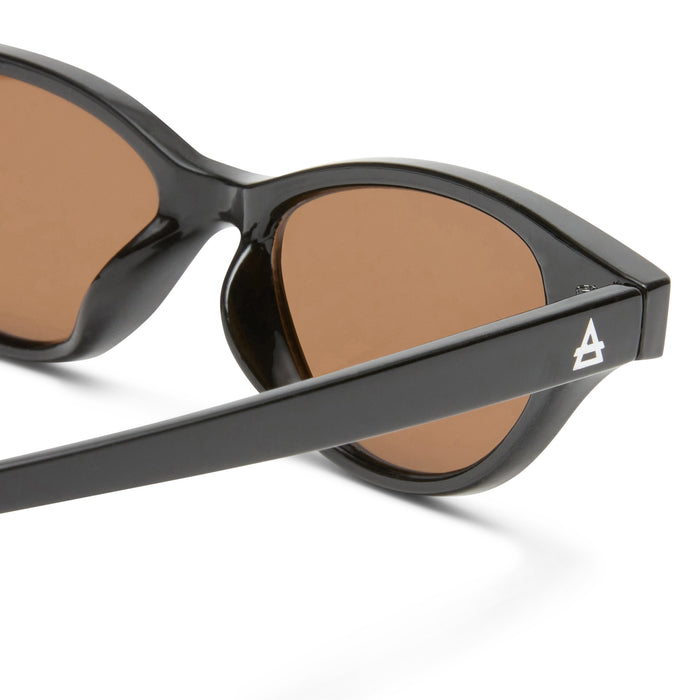 Cybeles Black Female Cat-Eye Sunglasses | Aire