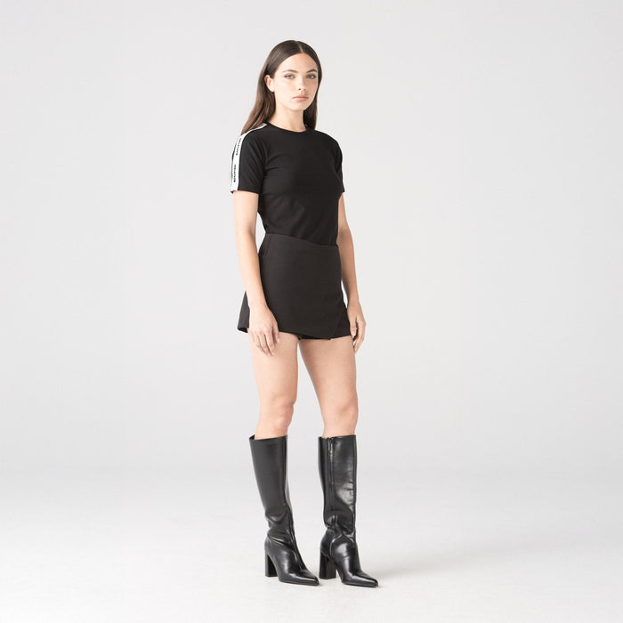 DAN T - SHIRT WOMEN BLACK - Monastery | Tienda Oficial Colombia