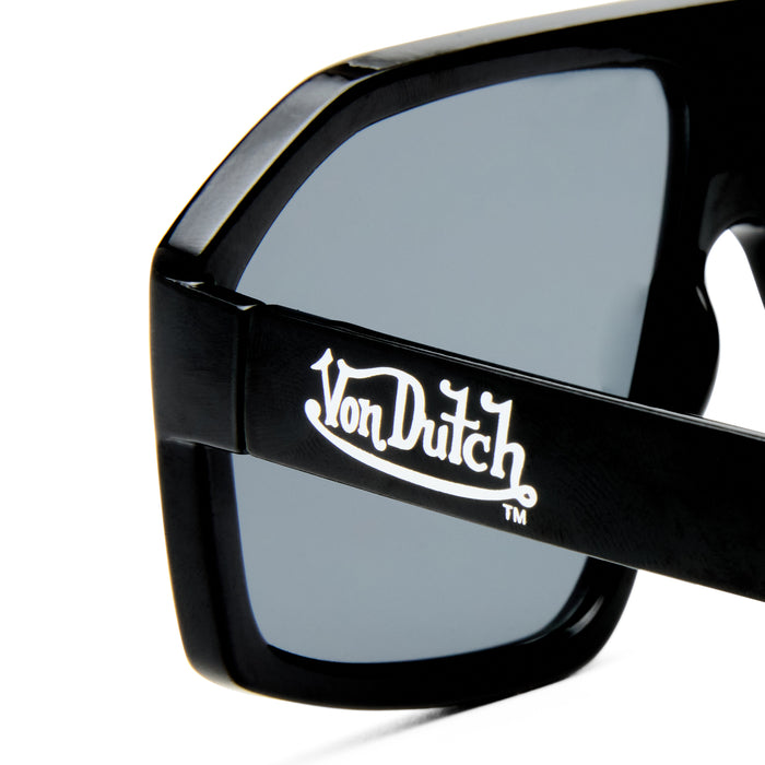 Disgraced Black Uni-Sex Aviator Sunglasses | Aire