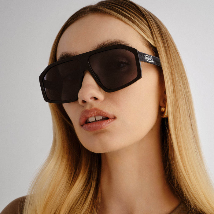 Disgraced Black Uni-Sex Aviator Sunglasses | Aire