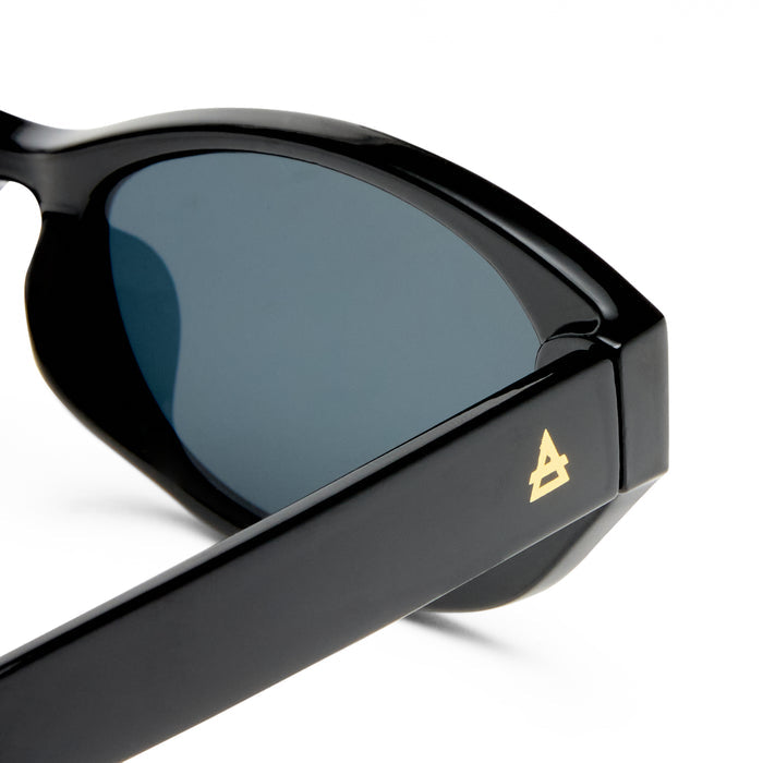 Moonstone Black Female Oval Sunglasses | Aire