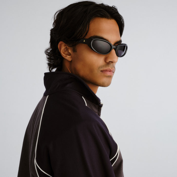 Nimbus Black Uni-Sex Wrap Sunglasses | Aire