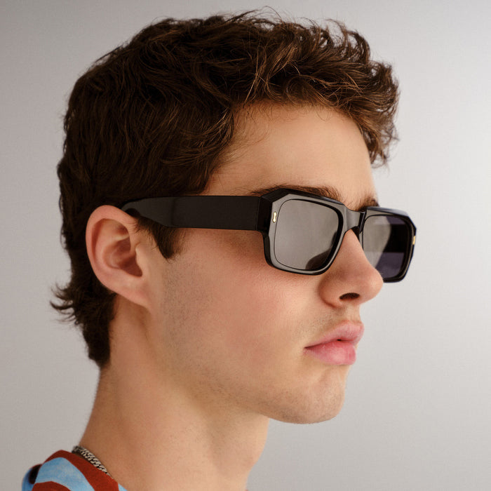 Pluto Black Uni-Sex Rectangle Sunglasses | Aire