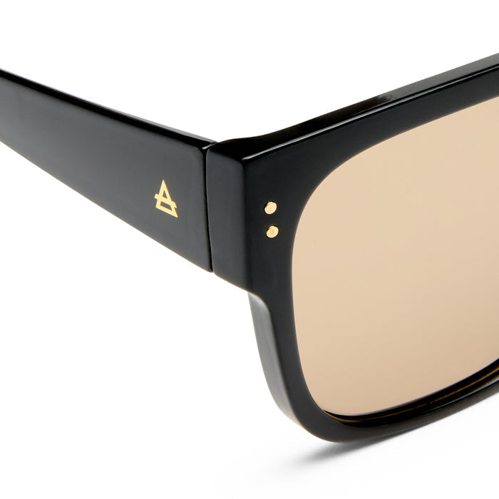 Starwake Black Uni-Sex Square Sunglasses | Aire
